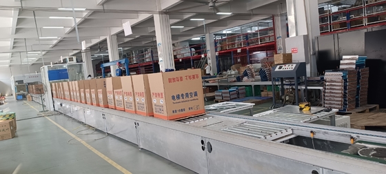 सीलिंग माउंटेड लिफ्ट एयर कंडीशनर R410A रेफ्रिजरेंट गैस लिफ्ट एयर कंडीशनर