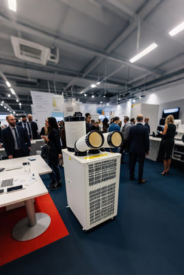 Un buon prezzo. Plug Play 1,5 tonnellate Spot Cooler Compatto Low Noise Operation Per Spazi Commerciali in linea